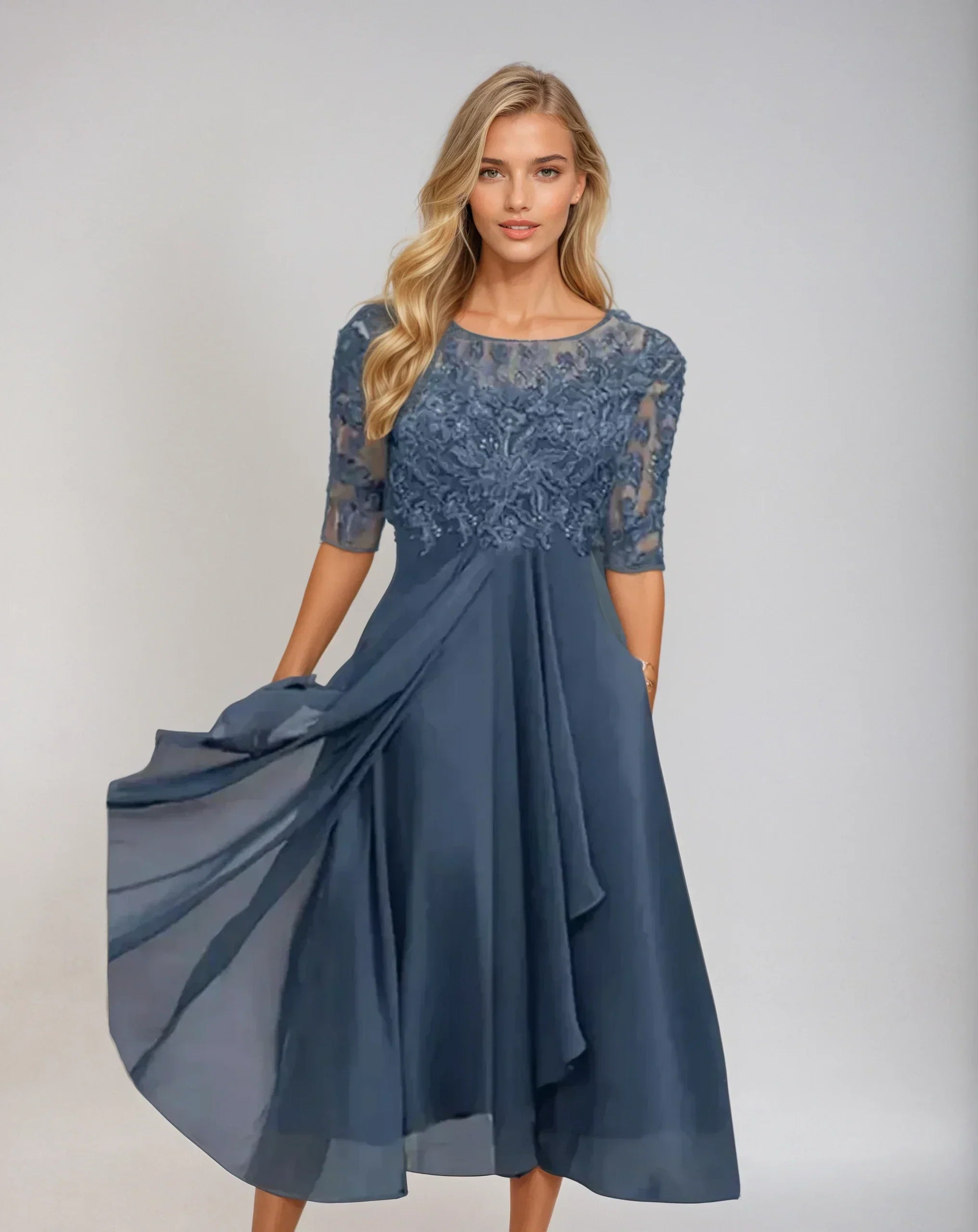 Caroline™ | ROBE FLUIDE DÉTAILLÉE ET ÉLÉGANTE