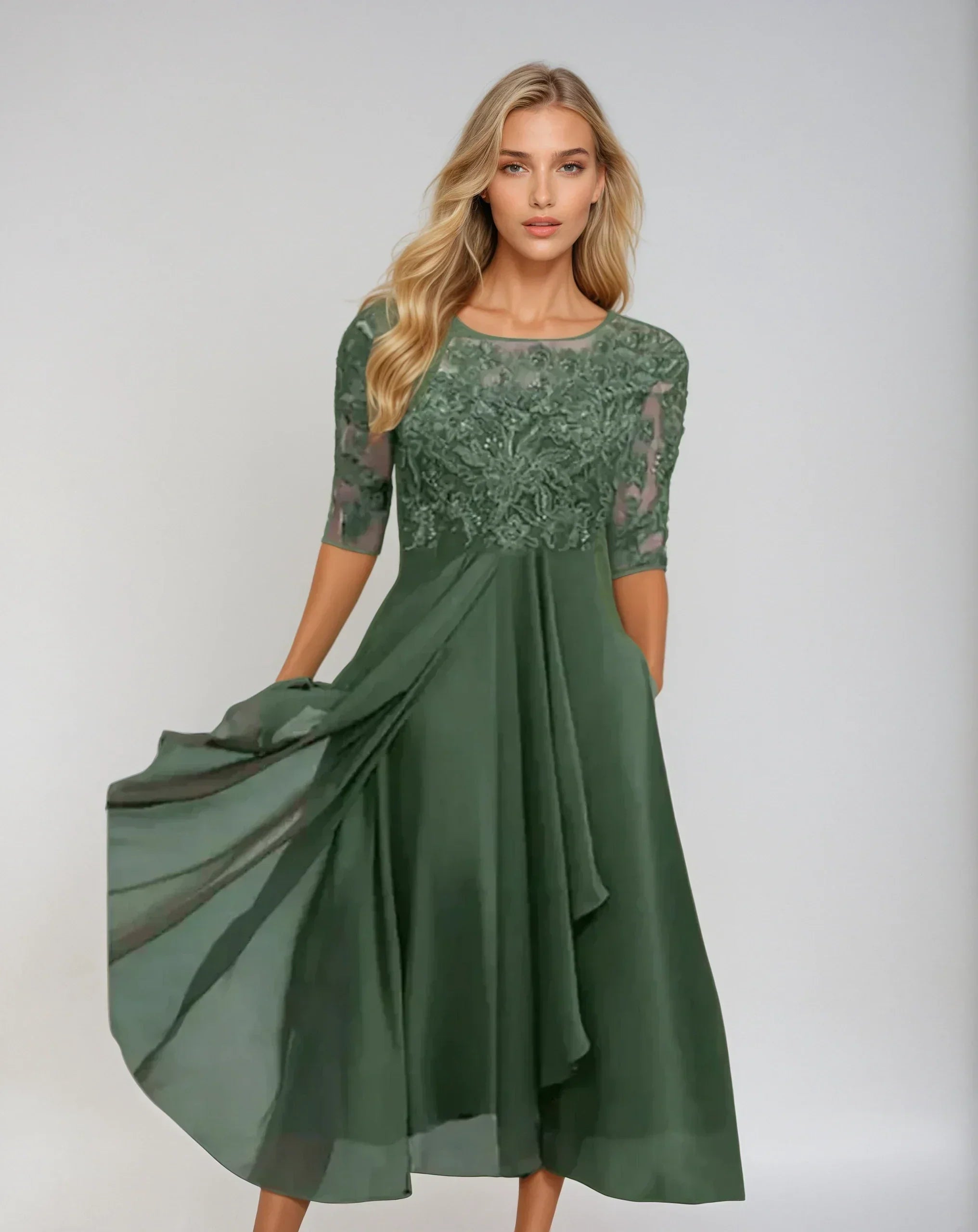 Caroline™ | ROBE FLUIDE DÉTAILLÉE ET ÉLÉGANTE